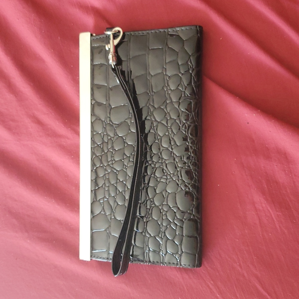 Wallet - Picture 2 of 3